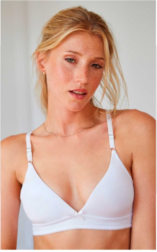 Codigo: 823 -- tiento ropa interior -- Soutien confort taza doble y sin arco de microfibra.