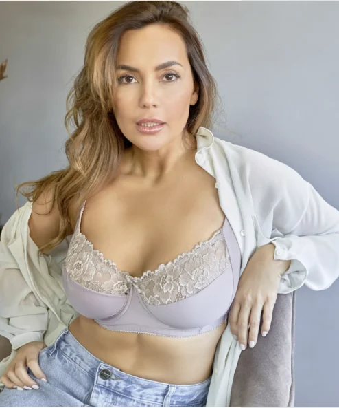 Codigo: 1100 -- tiento ropa interior -- Soutien modelador confort con recorte lateral de tricot lycra reforzadoy puntilla