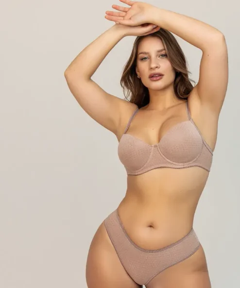 Codigo: 4080 -- yewel mayorista -- Conjunto taza soft con base de microfibra fantasía con culoteless