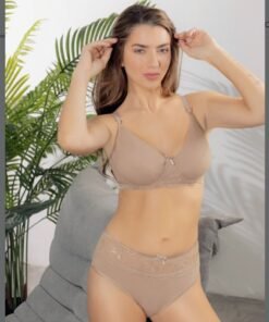 Codigo: 915 -- melifera lenceria -- Conjunto de señora con aro de algodon y lycra con puntilla y bombacha tiro corto