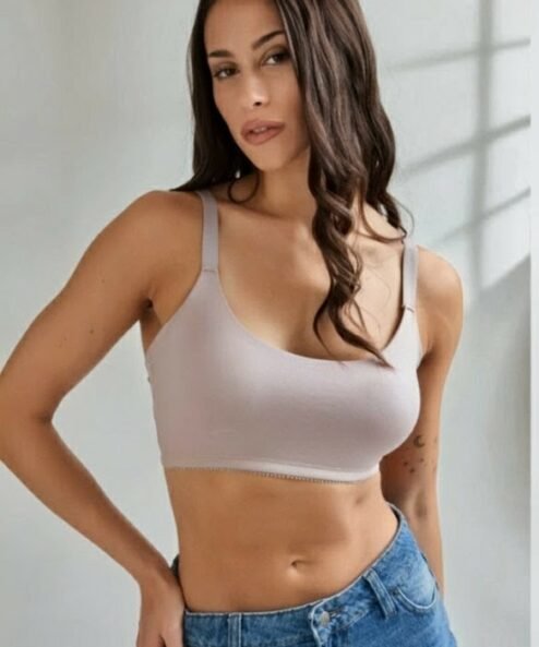 TIENTO 460 - Top con taza soft interna estilo sport de microfibra